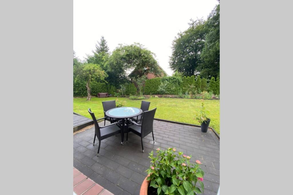 Schoene Wohnung Mit Garten Beim Outletcenter 5 Km Boostedt Экстерьер фото